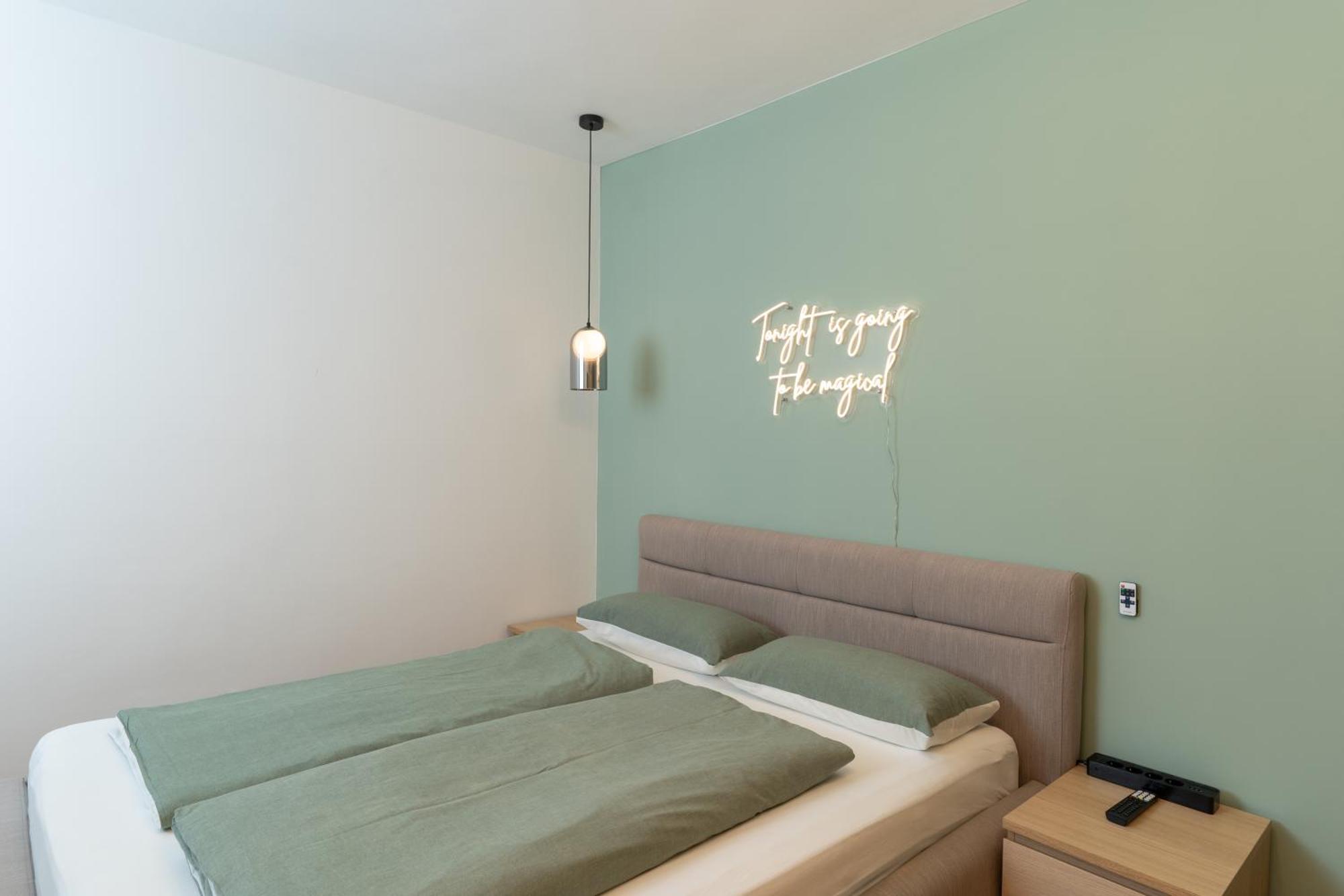 Zentral Gelegene Design-Apartments In Kreuzberg, Direkt Im Bergmannkiez Berlino Esterno foto