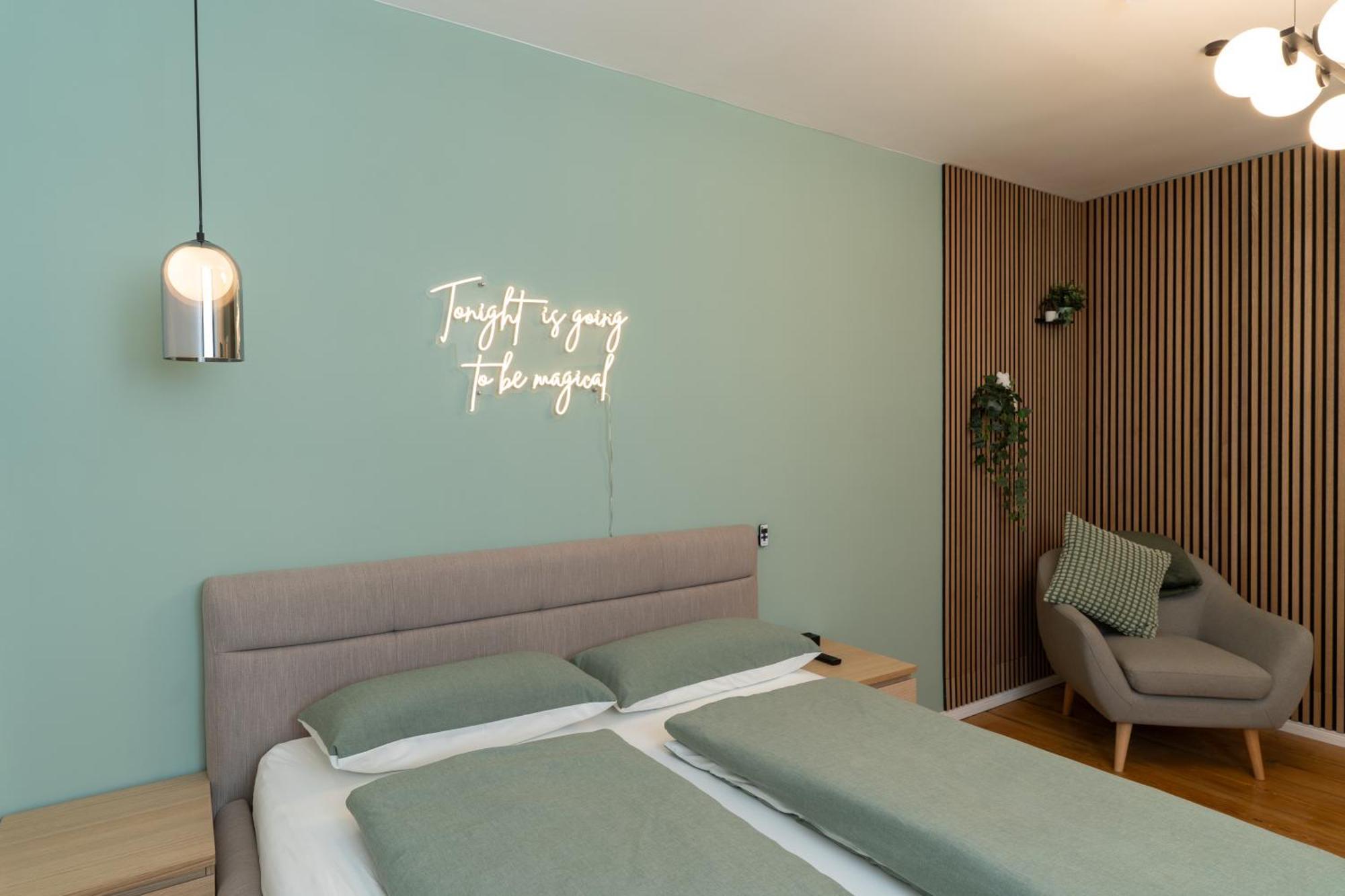 Zentral Gelegene Design-Apartments In Kreuzberg, Direkt Im Bergmannkiez Berlino Esterno foto